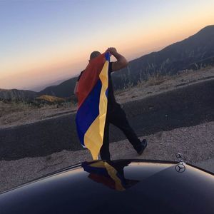 Meet your Posher, Artak